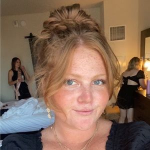 Meet your Posher, Jamie